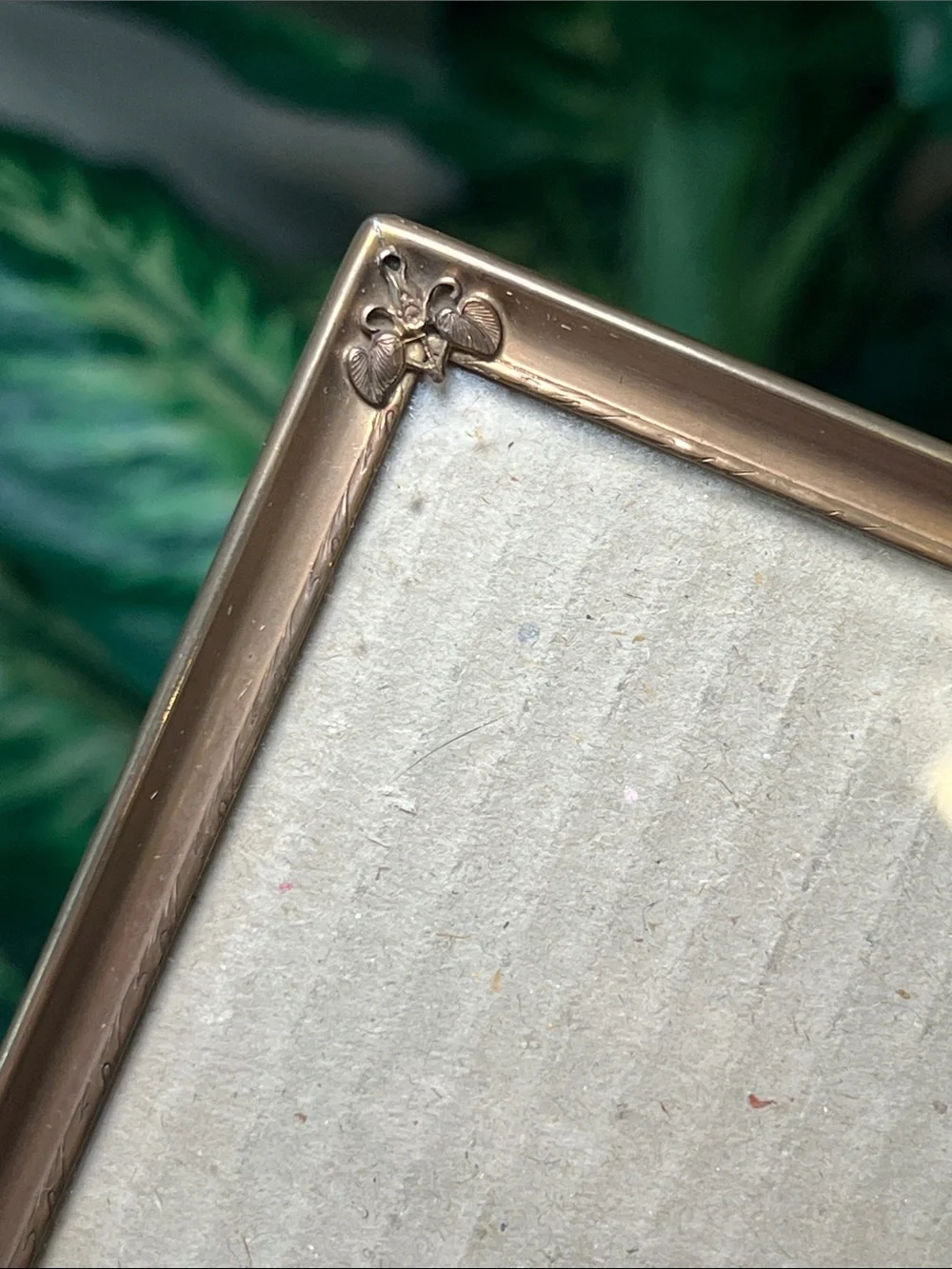 Vintage Mid-Century Modern Brass Metal Snapdragon Velvet Back Picture Frame